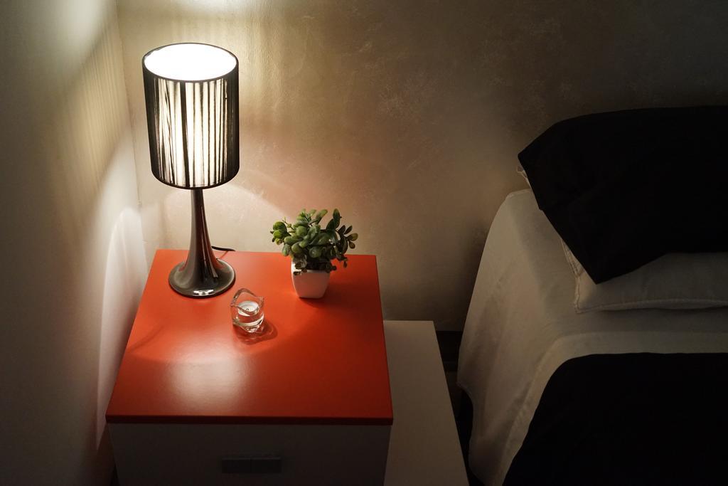 White Suite B&B เลชเช ภายนอก รูปภาพ