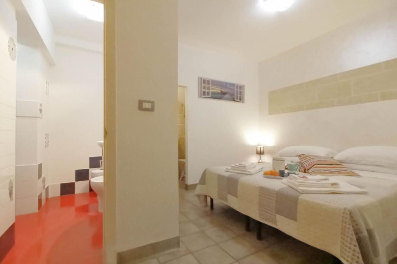 White Suite B&B เลชเช ภายนอก รูปภาพ