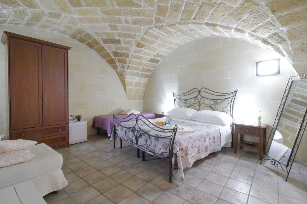 White Suite B&B เลชเช ภายนอก รูปภาพ