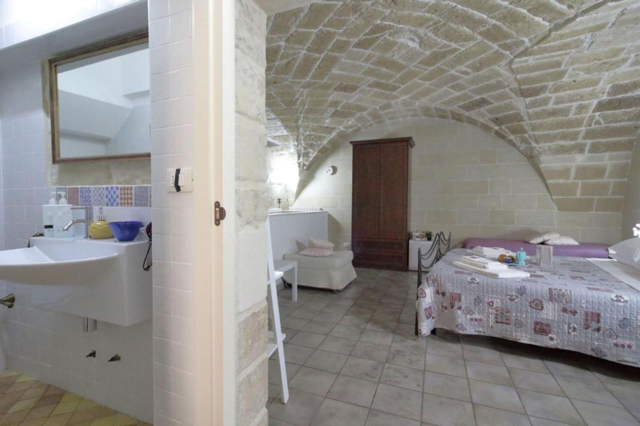White Suite B&B เลชเช ภายนอก รูปภาพ